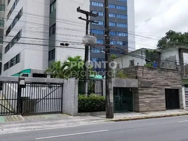 Imagem: Tamarineira - Av. Rosa e Silva 143 Metros