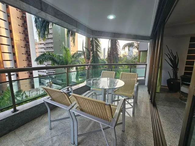 Imagem 3: Apartamento Mobiliado Próximo da Praça da Jaqueira no Saint Elisée com 4 Quartos