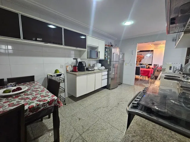 Imagem 8: Apartamento Mobiliado Próximo da Praça da Jaqueira no Saint Elisée com 4 Quartos