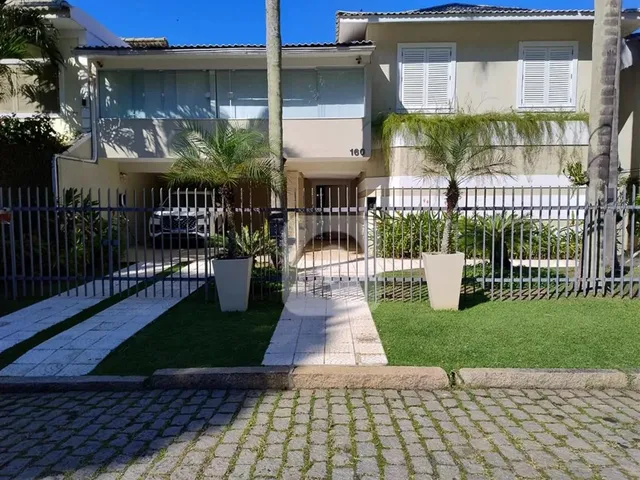 Imagem: Casa no Itanhangá 600M² de Terreno e 480M²