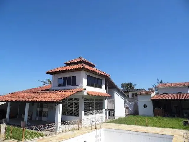 Imagem: Casa com 5 Dormitórios À Venda, 720 M²