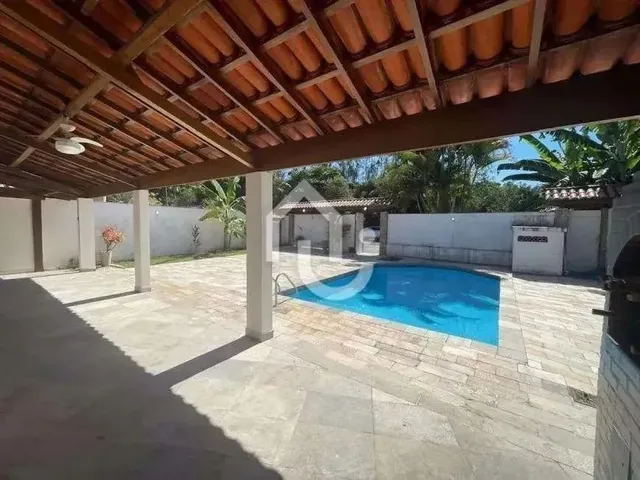Imagem: Casa com 5 Quartos Sem 3 Suítes no Condomínio