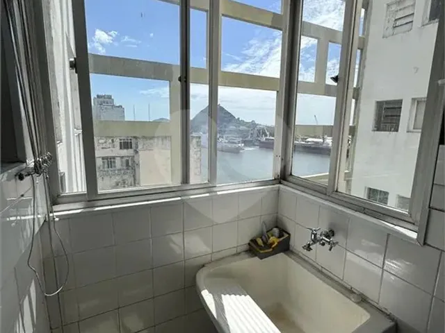 Imagem 13: Apartamento com 3 Quartos À Venda em Centro - Es