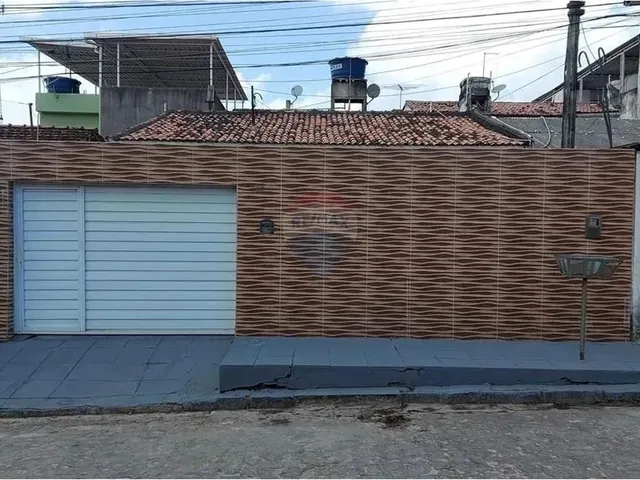 Imagem: Vende-Se Casa Espaçosa em Localização