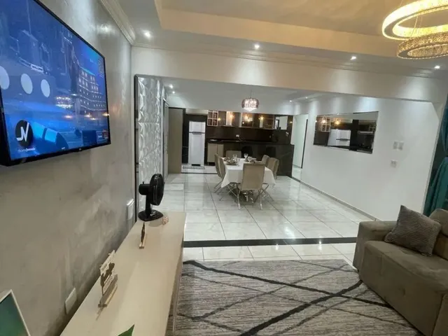 Imagem 11: Casa Espaçosa e Sofisticada no Janga - Conforto, Estilo e Funcionalidade