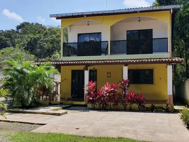 Imagem: 2 Casas em Aldeia Terréo e 1ºandar 246M²