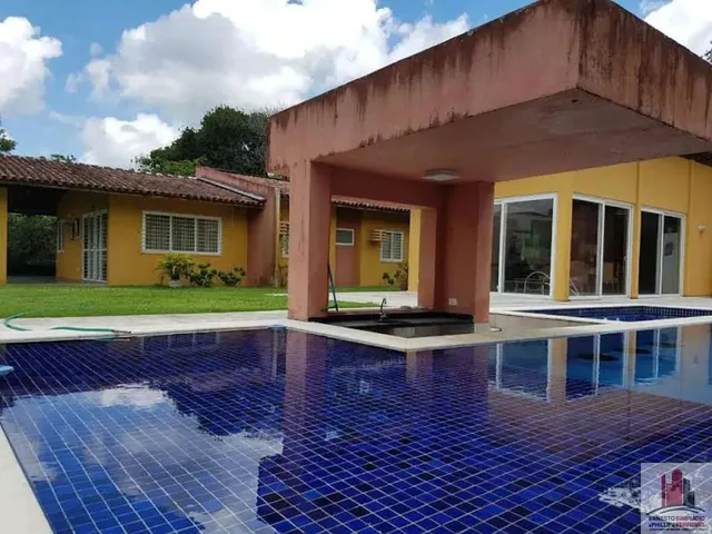 Imagem: Casa em Cond. Em Aldeia 4 Quartos 2 Suítes