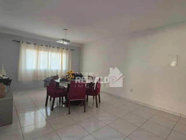 Imagem: Casa com 4 Dormitórios para Alugar, 311