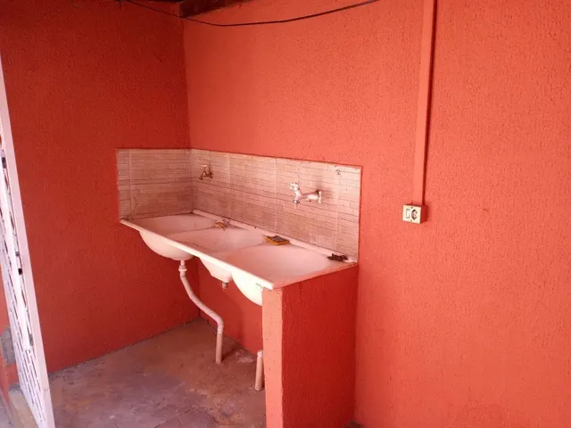 Imagem 3: Alugo Kitnet no Parque Amazônia. Praça da Cemaco