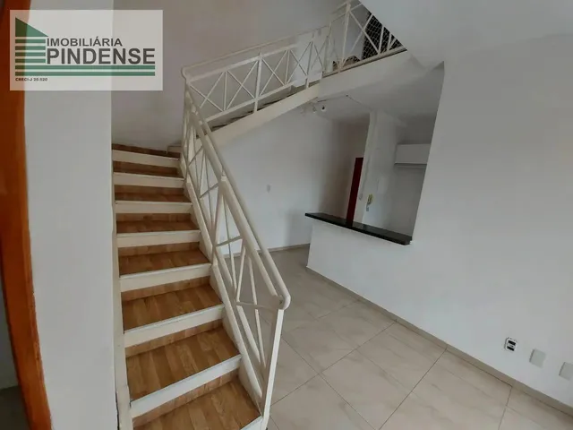 Imagem: O apartamento possui 3 Dormitórios, 1 Banheiro, 1 Vaga na