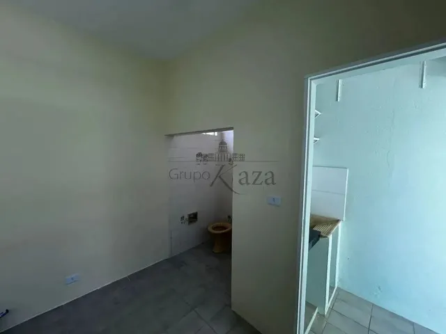 Imagem 2: Oportunidade - Casa - Jacareí - Centro - 3 Dormitórios - 100M²