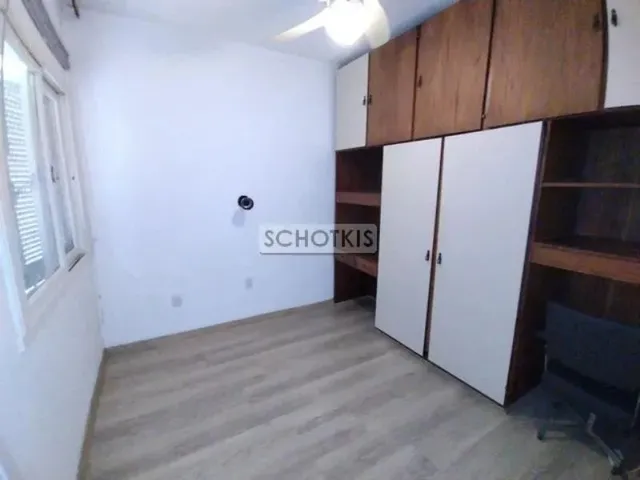 Imagem 15: Imobiliária Schotkis Aluga Apartamento de 03 Dormitórios Semimobiliado, na Fernandes