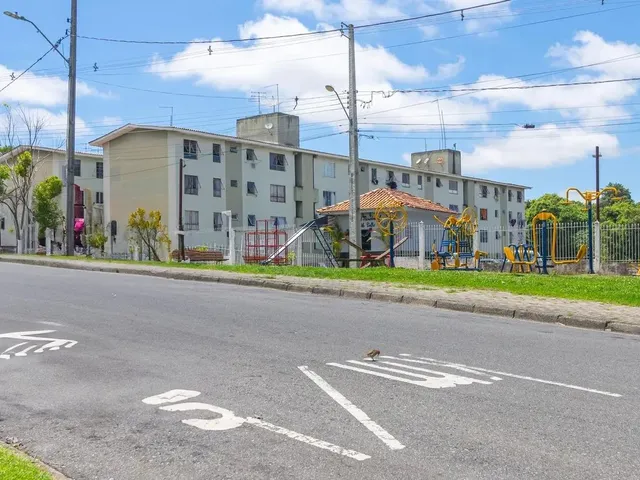 Imagem 3: Apartamento de 2 Quartos no Bairro Campo Comprido