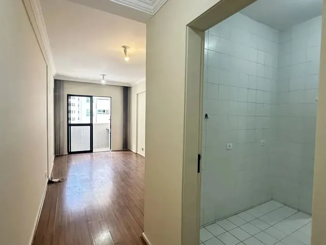 Imagem 2: Apartamento para Alugar no Centro de Curitiba | 3 Quartos, 2 Vagas