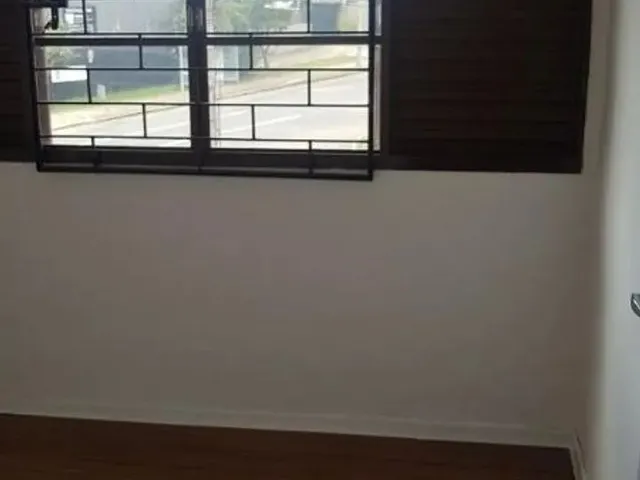 Imagem 5: Alugo Ap 2 Quartos e 1 Vaga Garagem Próximo Ao Batel