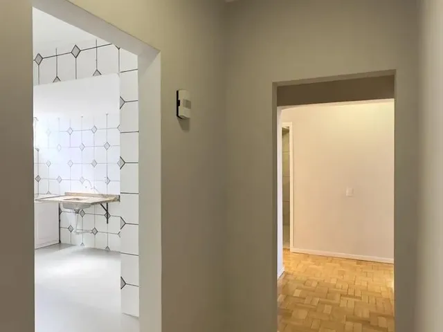 Imagem 2: Apartamento 3 Dormitório, com Sacada e 3 Banheiros no Centro Histórico