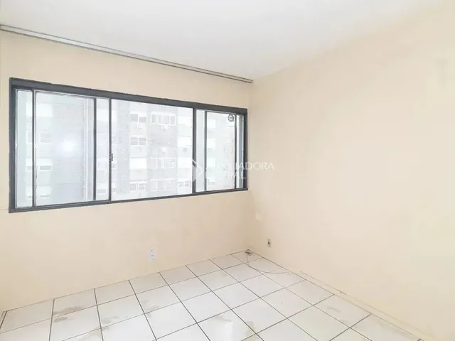 Imagem 10: Imóvel para Aluguel com 20 Metros Quadrados com 1 Quarto em Centro Histórico - Porto