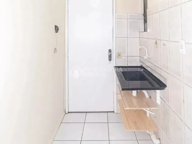 Imagem 4: Imóvel para Aluguel com 20 Metros Quadrados com 1 Quarto em Centro Histórico - Porto