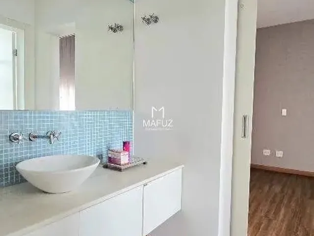 Imagem 11: Casa com Vista Privilegiada para a Lagoa em Um Terreno de 626M²