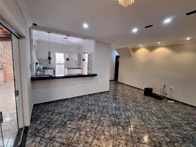 Imagem 7: Aluguel Casa em Contagem Bairro Alvorada - 3 Quartos