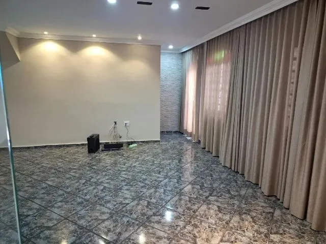 Imagem 11: Aluguel Casa em Contagem Bairro Alvorada - 3 Quartos