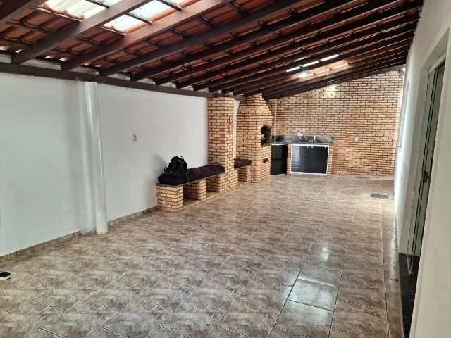 Imagem 10: Aluguel Casa em Contagem Bairro Alvorada - 3 Quartos