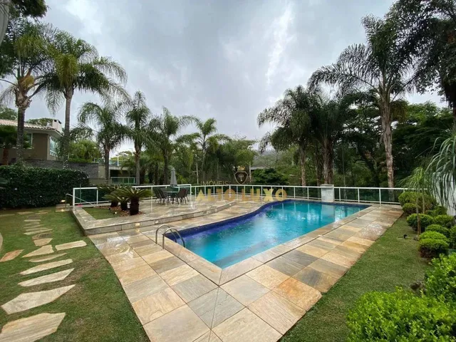 Imagem 1: Casa com 4 Dormitórios para Alugar, 825 M² - Vila del Rey - Nova Lima/Mg