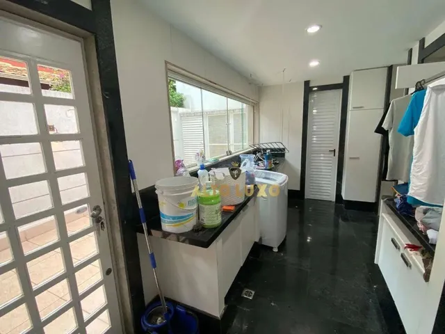 Imagem 14: Casa com 4 Dormitórios para Alugar, 825 M² - Vila del Rey - Nova Lima/Mg