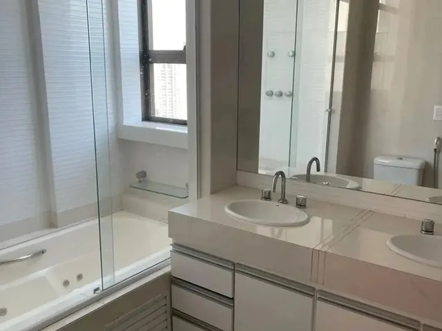 Imagem 3: Imóvel para Aluguel com 154 Metros Quadrados com 4 Quartos em Vila da Serra - Nova Lima