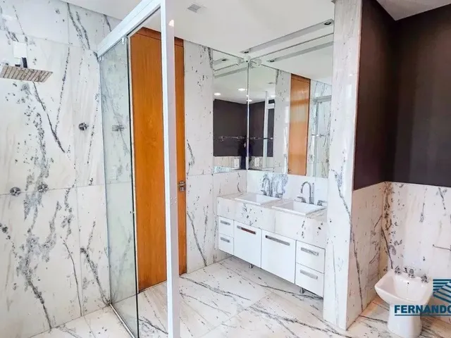 Imagem 16: Casa 4 Quartos para Alugar, 450M² - Vila Castela