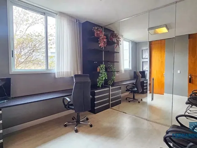 Imagem 14: Casa 4 Quartos para Alugar, 450M² - Vila Castela