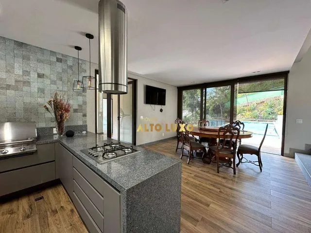 Imagem: Casa com 4 Dormitórios, 700 M² - Venda