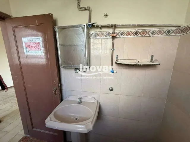 Imagem 14: Casa com 3 Quartos com Aproximadamente 105M² no Coração da Avenida João Cesar De