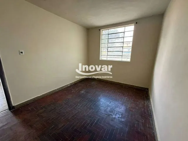 Imagem 8: Casa com 3 Quartos com Aproximadamente 105M² no Coração da Avenida João Cesar De