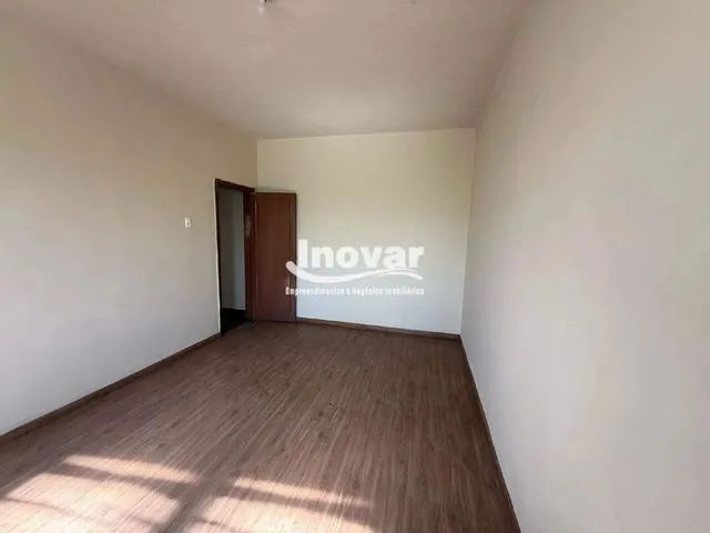 Imagem 12: Casa com 3 Quartos com Aproximadamente 105M² no Coração da Avenida João Cesar De