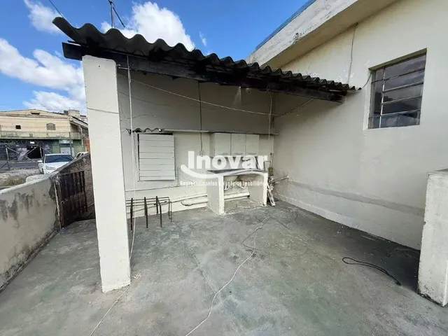 Imagem 10: Casa com 3 Quartos com Aproximadamente 105M² no Coração da Avenida João Cesar De
