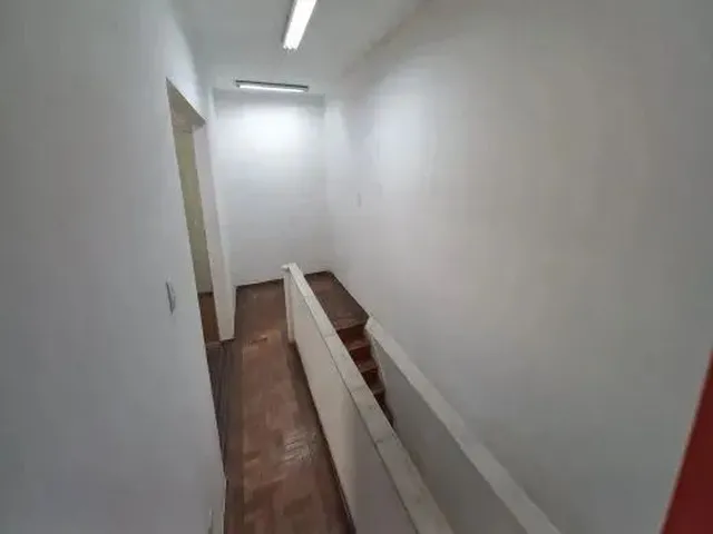 Imagem 12: Casa com 3 Quartos para Alugar em Nova Lima