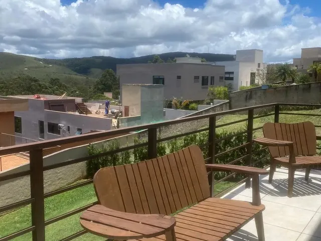 Imagem 3: Imóvel para Aluguel com 350 Metros Quadrados com 4 Quartos