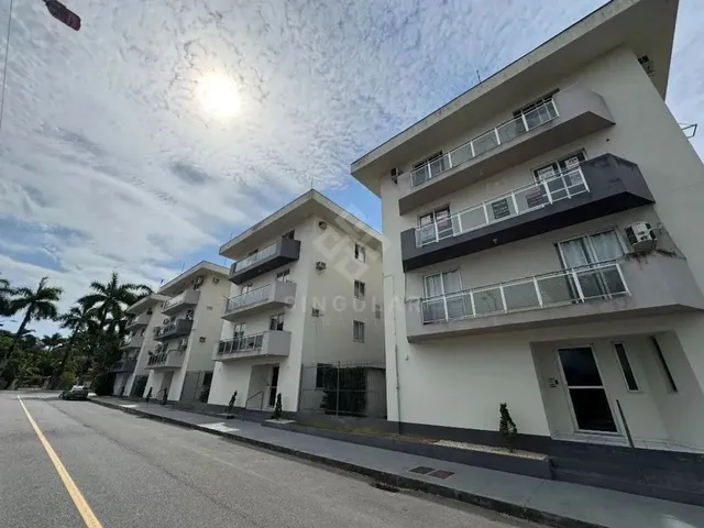 Imagem: Apartamento -Semi-Mobiliado (2 Quartos Grandes