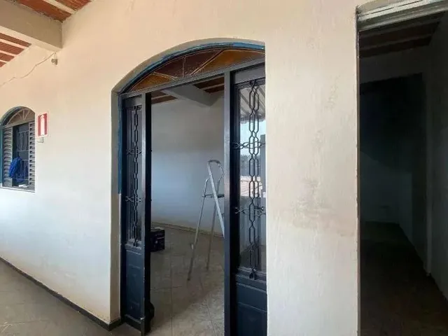 Imagem 1: Apartamento com 2 Dormitórios para Alugar, 56 M² por R$ 1.135/Mês - Centro - Sarzedo/Mg