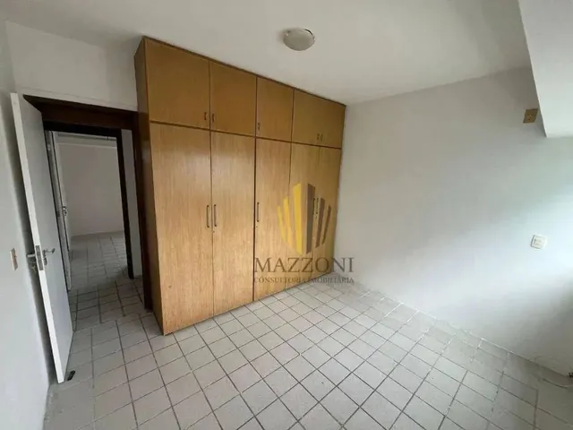 Imagem 4: Setúbal | 200M² | Nascente | Sala para 03 Ambientes | 4 Quartos Sendo 2 Suítes