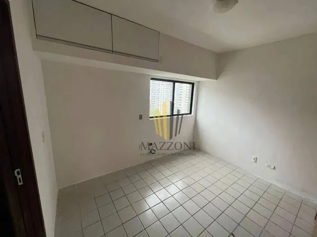 Imagem 6: Setúbal | 200M² | Nascente | Sala para 03 Ambientes | 4 Quartos Sendo 2 Suítes