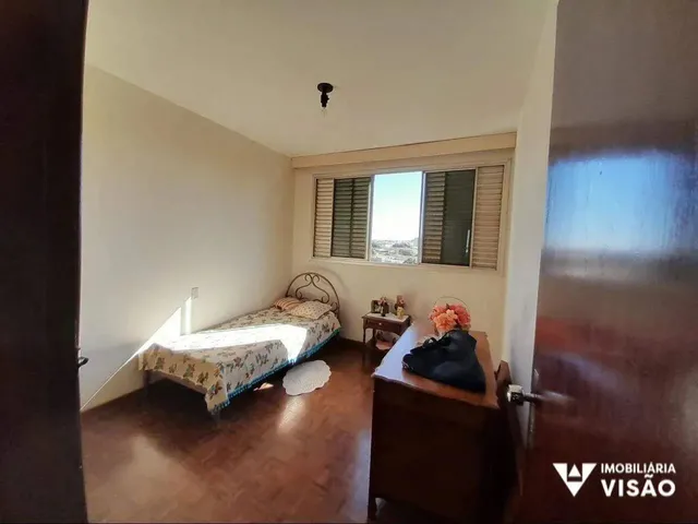 Imagem 9: Apartamento para Aluguel, 04 Quartos, 01 Suíte, 02 Vagas, Centro - Uberaba/Mg