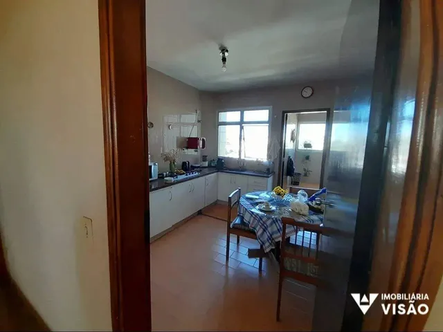 Imagem 2: Apartamento para Aluguel, 04 Quartos, 01 Suíte, 02 Vagas, Centro - Uberaba/Mg