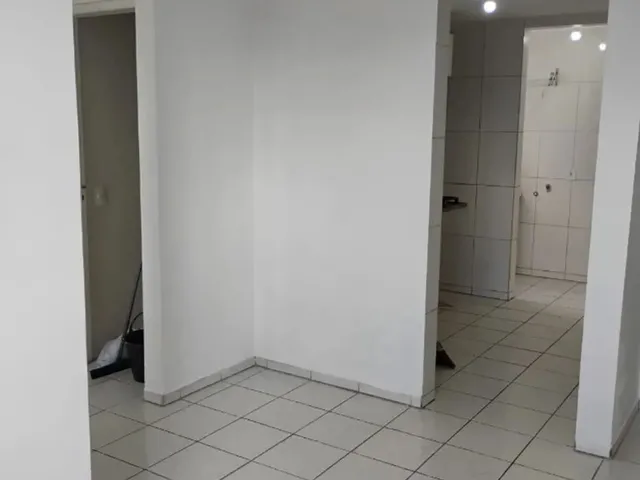 Imagem: Alugo-Se Apto 2 Qtos, Bairro Santo André