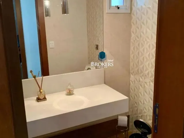 Imagem 9: Oportunidade | Jardins Valência | 3 Suítes | Piscina Aquecida | 421,19 M²