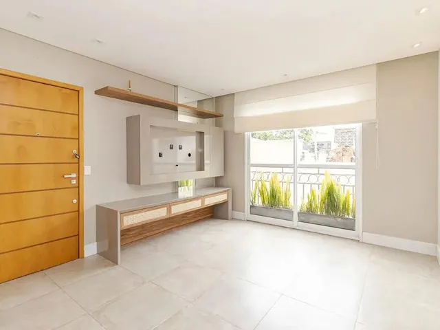 Imagem 4: Apartamento para Locação em Curitiba, Bacacheri, 2 Dormitórios, 1 Suíte, 2 Banheiros