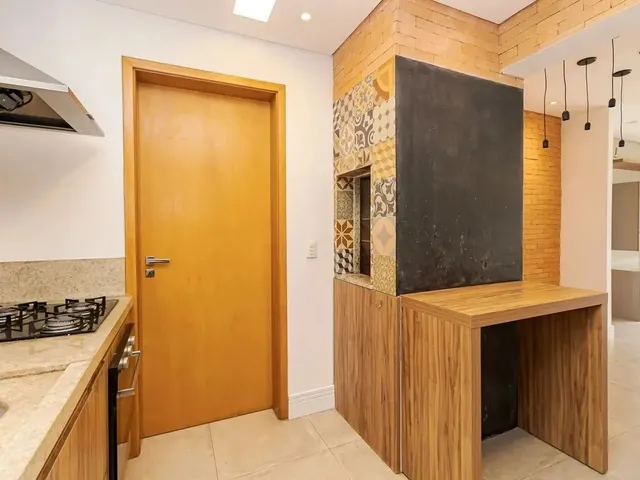 Imagem 9: Apartamento para Locação em Curitiba, Bacacheri, 2 Dormitórios, 1 Suíte, 2 Banheiros
