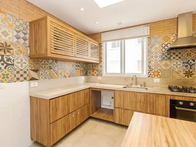 Imagem 12: Apartamento para Locação em Curitiba, Bacacheri, 2 Dormitórios, 1 Suíte, 2 Banheiros