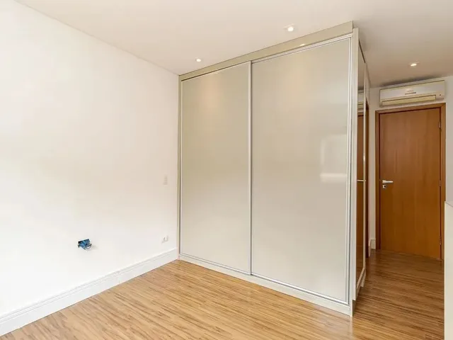 Imagem 16: Apartamento para Locação em Curitiba, Bacacheri, 2 Dormitórios, 1 Suíte, 2 Banheiros